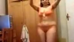 Hot Arab Girl Dancing 022