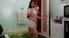 Hot Arab Girl Dancing 026