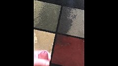 Just a teeny carpet piss (with some piss-jacking)