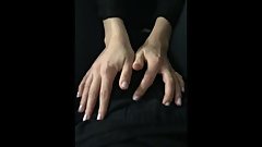 Freundin massiert meinen Schwanz