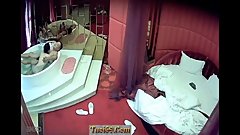 Beautiful_white_tender_beauty_and_middle-aged_male_netizen_have_sex_in_the