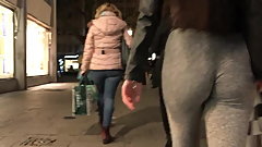 Teen with amazing ass spandex