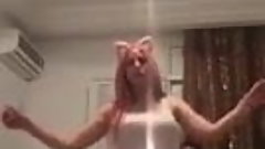 Sexy Arabic girl dancing