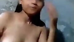 cute Sri Lankan fresh boobs desi girl bathing
