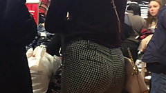 Hot Teen in American Eagle on Black Friday