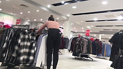 Tight Jeans 25 (Store Worker)