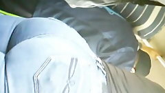 Que hermoso culote de este venezolana en jeans custer