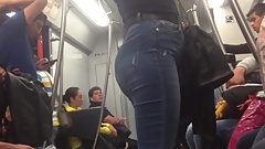 big ass on jeans, culo grandote de jovencita